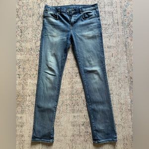 Banana Republic traveler Jean